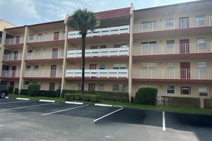 1015 COUNTRY CLUB DR 307, MARGATE, FL