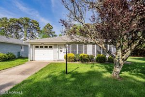 2 ASHFORD DR, BRICK, NJ