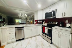 3501 INVERRARY DR 201, LAUDERHILL, FL