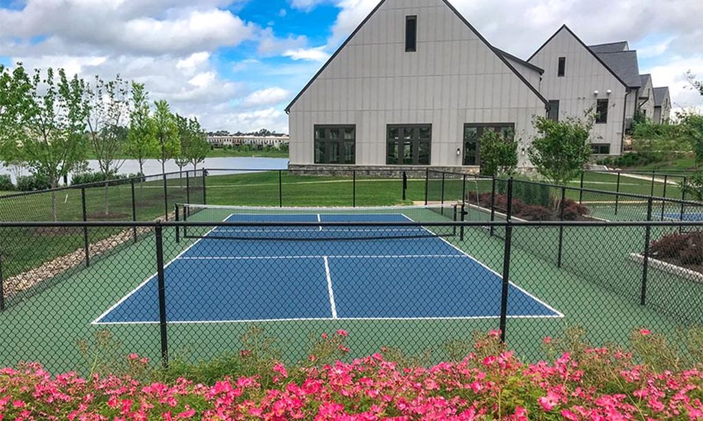 Pickleball Courts