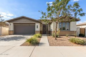 1412 W SONOQUI BLVD, SAN TAN VALLEY, AZ