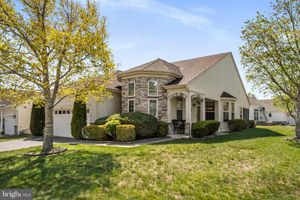 32 VINEYARD WAY, BARNEGAT, NJ