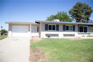 28501 BRADLEY RD, MENIFEE, CA
