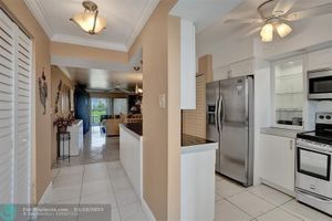 5860 NW 44TH ST 603, LAUDERHILL, FL