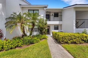 1100 CAPRI ISLES BLVD 215, VENICE, FL