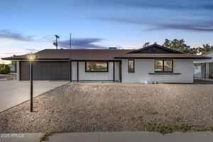 10076 W PEORIA AVE, SUN CITY, AZ