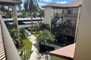 11500 CARAVEL CIR 4028, FORT MYERS, FL