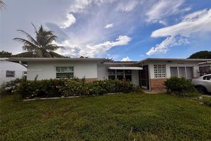 1185 N ROCK ISLAND RD, MARGATE, FL
