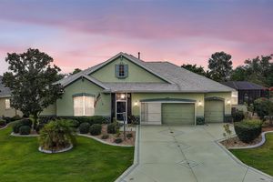946 ISLE OF PALMS PATH, THE VILLAGES, FL