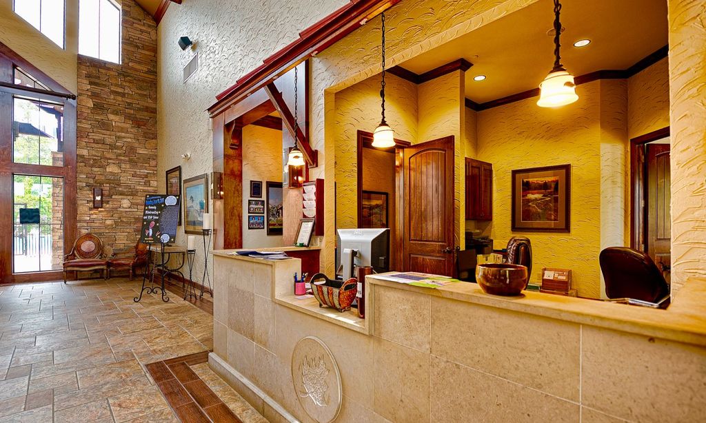 Windsor Lodge Interior