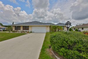 1915 W DEL WEBB BLVD, SUN CITY CENTER, FL