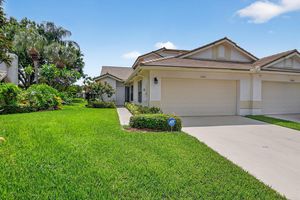 10916 STAFFORD CIR, BOYNTON BEACH, FL