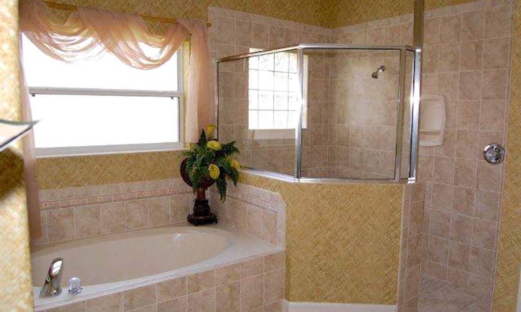Master Bath with Ceramic Tile
