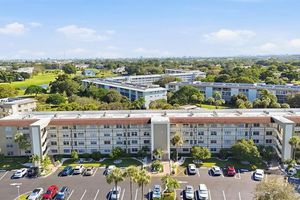 2901 VICTORIA CIR APT B2, COCONUT CREEK, FL