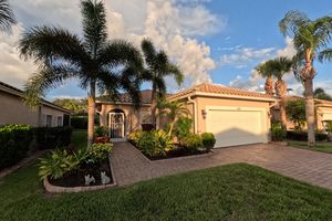 397 NW BREEZY POINT LOOP, PORT SAINT LUCIE, FL