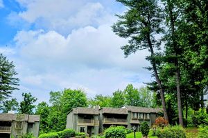 42 VILLAGE RD # 42, SOUTHINGTON, CT
