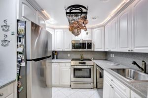 451 SAXONY J, DELRAY BEACH, FL