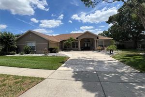 9010 LAUREL RIDGE DR, MOUNT DORA, FL