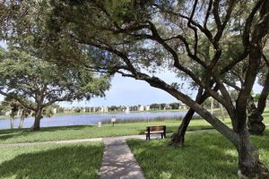 5220 LAS VERDES CIR 304, DELRAY BEACH, FL