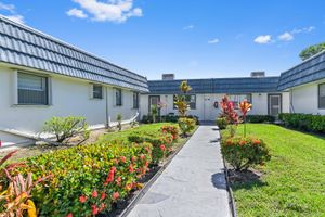 48 WATERFORD B, DELRAY BEACH, FL