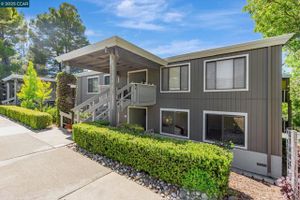2900 TICE CREEK DR 8, WALNUT CREEK, CA