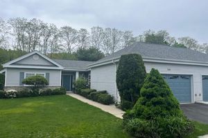 509 OAK BLUFF CT, MORICHES, NY