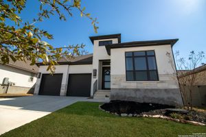 435 BRIDLE TRL, NEW BRAUNFELS, TX
