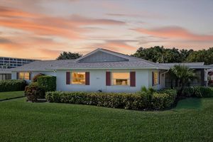 1605 WHITEBRIDGE DR B, PALM HARBOR, FL