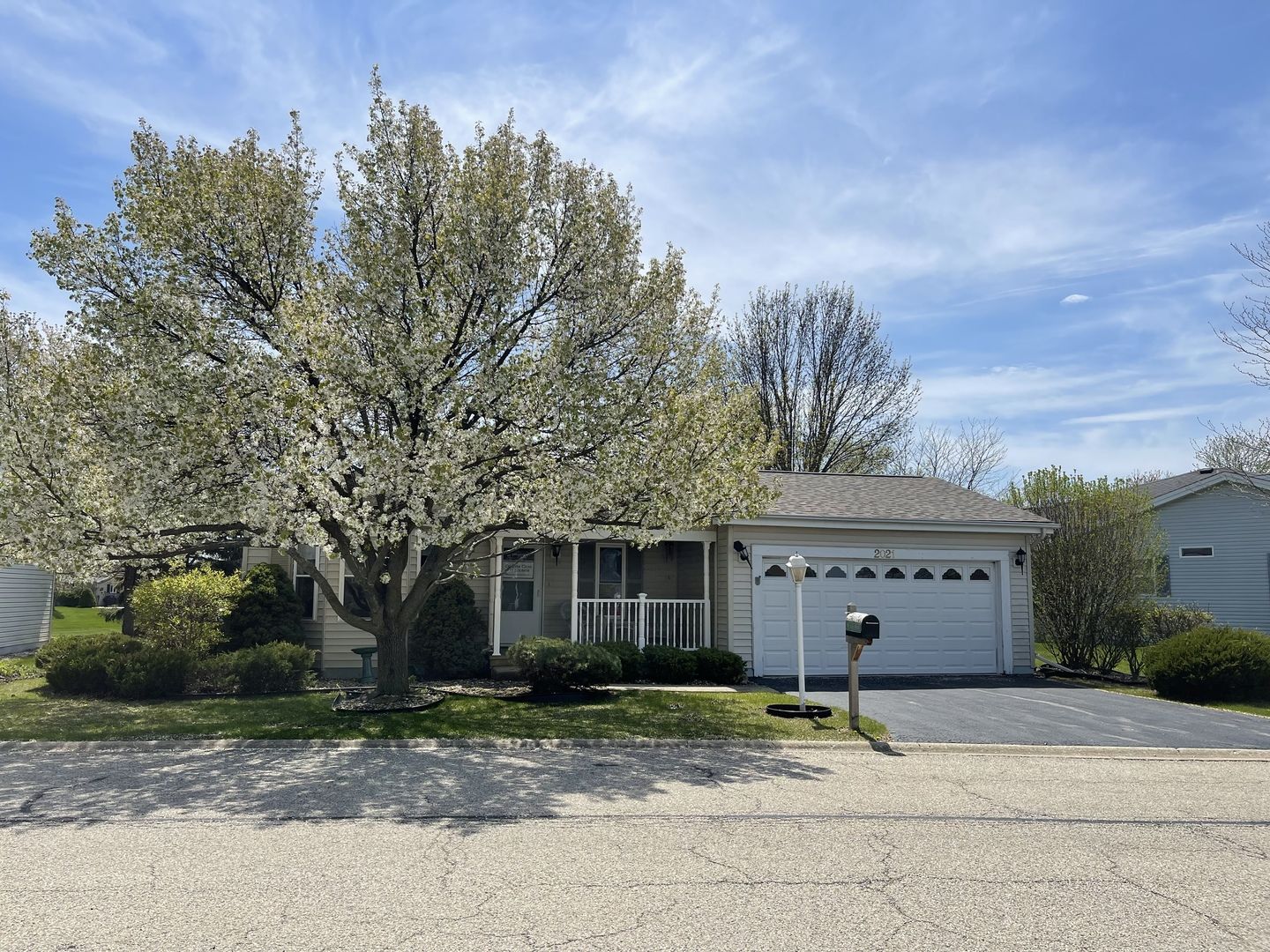 image of property at 2021 Lake Churchill Drive