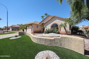 6926 S OAKMONT DR, CHANDLER, AZ