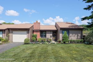 36 CONCORD CT, RED BANK, NJ