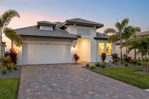 17333 SAVORY MIST CIR, BRADENTON, FL