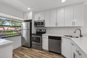 8536 CASA DEL LAGO, BOCA RATON, FL