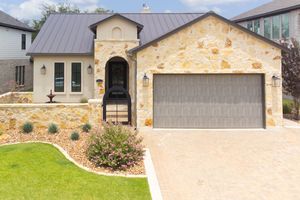 661 INNER PATH, NEW BRAUNFELS, TX