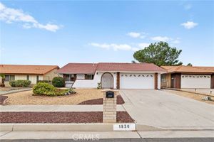 1830 SILVER OAK WAY, HEMET, CA