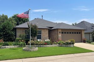 9700 APPLEWOOD TRL, DENTON, TX