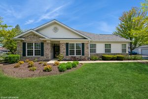 21301 HIDDEN LAKE CT, CREST HILL, IL