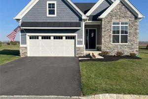 6987 PINE LN, BATH, PA