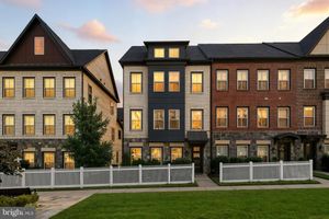 6105 OLIVET DR, ALEXANDRIA, VA