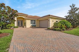 6366 ASTOR PL, VERO BEACH, FL