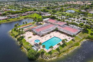 183 LAKE CAROL DR, WEST PALM BEACH, FL