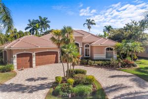 8100 MUIRHEAD CIR, BOYNTON BEACH, FL