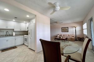 352 WELLINGTON H, WEST PALM BEACH, FL