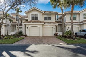 3421 BALLYBRIDGE CIR 202, BONITA SPRINGS, FL