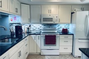 11460 CARAVEL CIR 5009, FORT MYERS, FL
