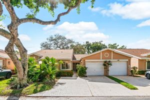 8248 SUMMERBREEZE LN, BOCA RATON, FL