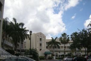 7727 SOUTHAMPTON TER 205, TAMARAC, FL