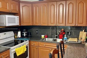 13355 SW 9TH CT 313H, PEMBROKE PINES, FL