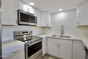 7830 E PARK VIEW DR, MESA, AZ