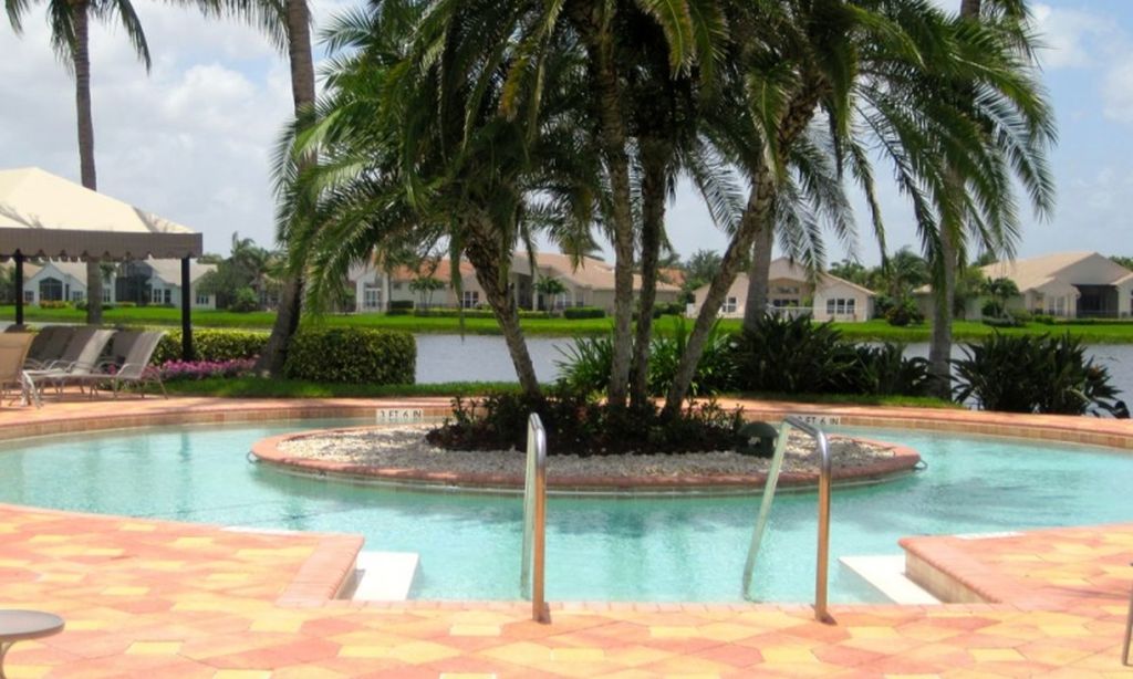 Resistance Walking Pool